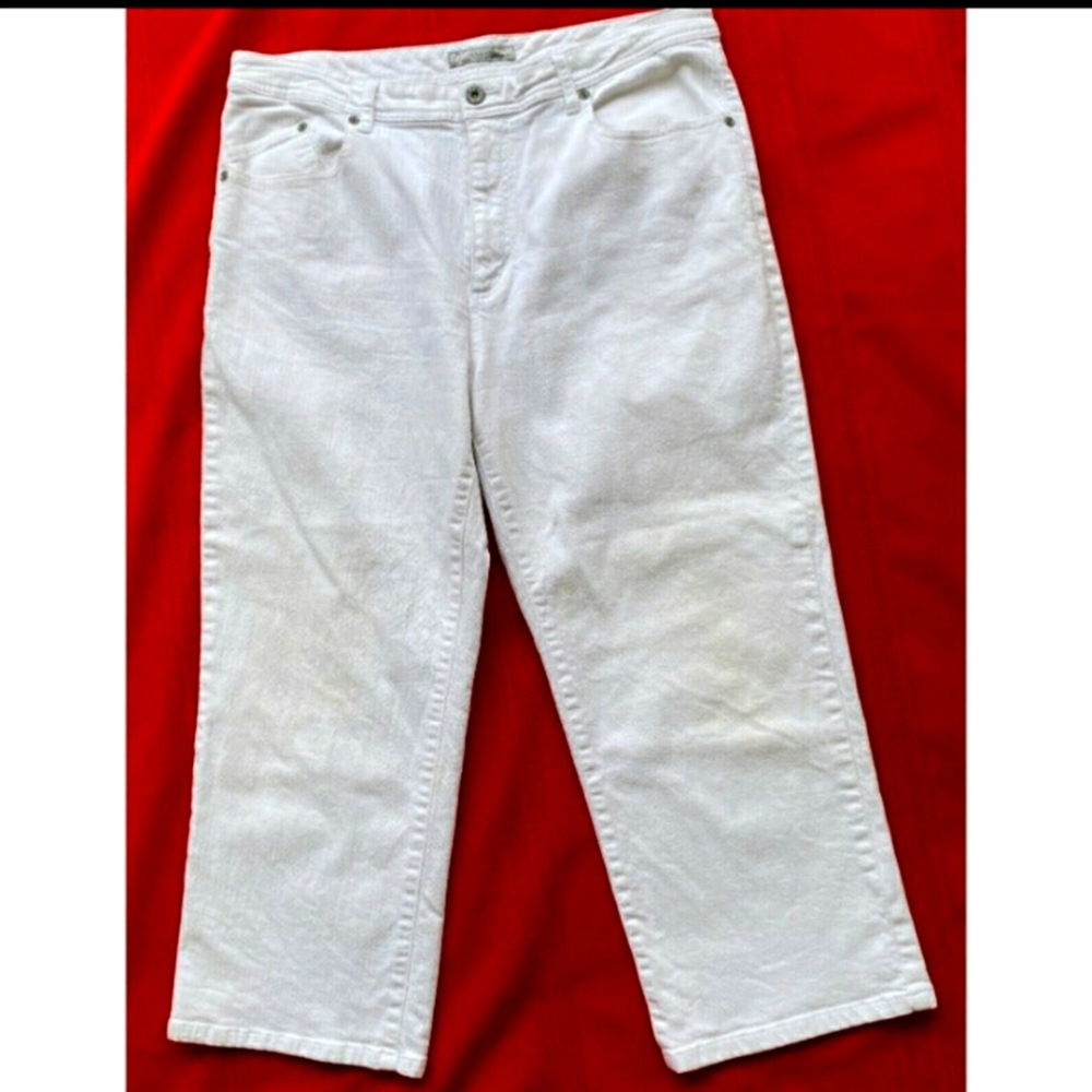 Chico's white denim crop pants